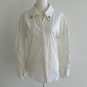 Zara White Button-Down Blouse with Decorative Collar Buttons